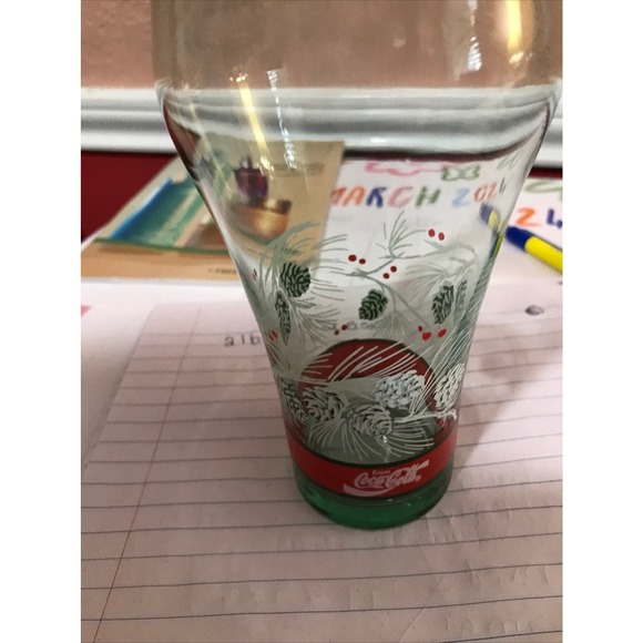 Coca Cola Retro Christmas 16 ounce Glasses-2 - Picture 10 of 11